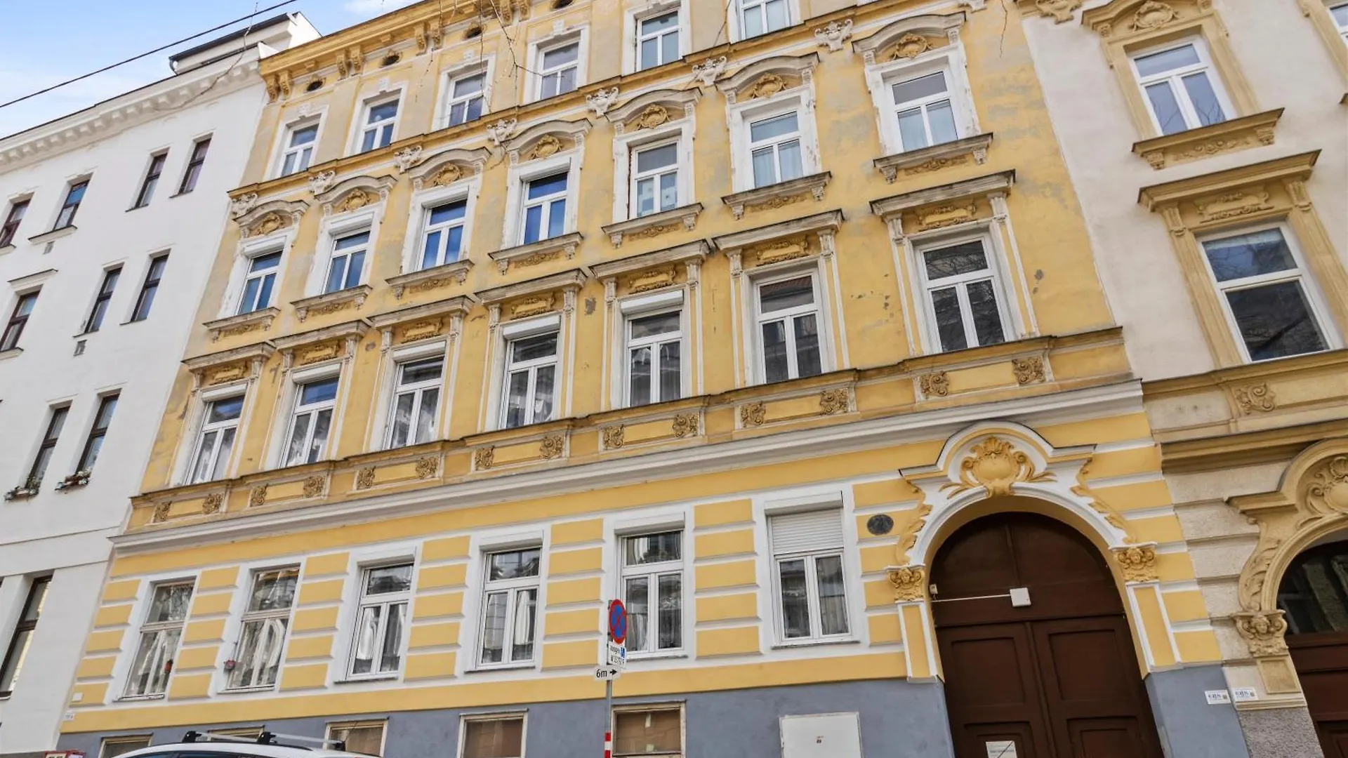 Farawayhomes Studio Vienna #B2 0*,